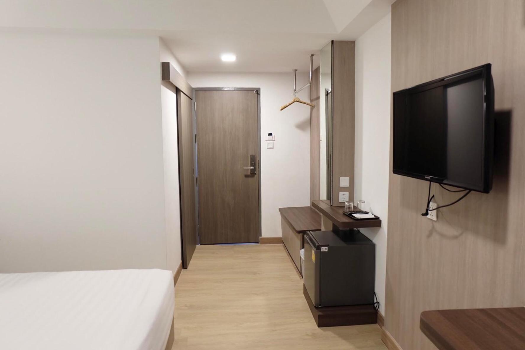 U-Thong Hotel Пхитсанулок Экстерьер фото