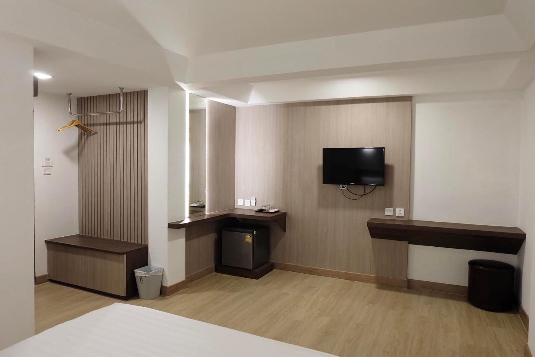U-Thong Hotel Пхитсанулок Экстерьер фото